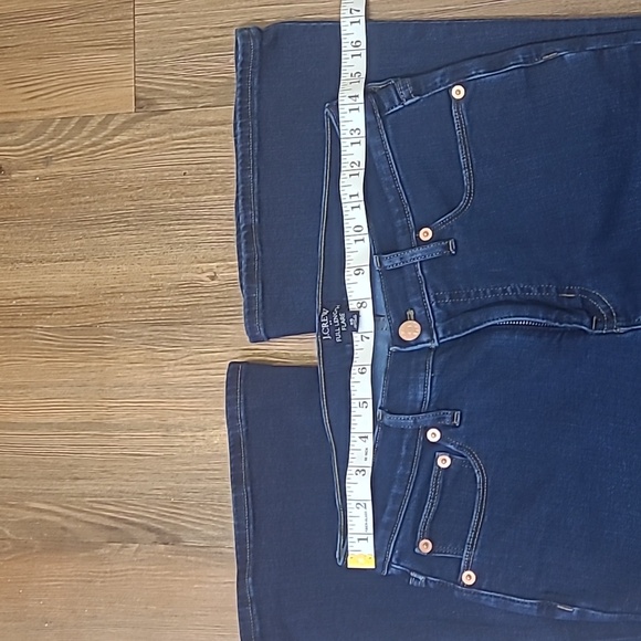 J. Crew Blue Skinny Jeans Classic Style used good condition for women - Picture 3 of 16